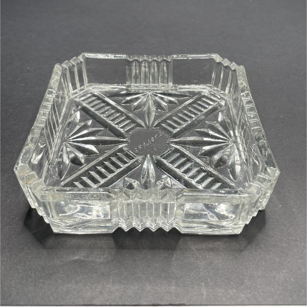 Vintage MCM Crystal Cut Trinket Holder‎ Ashtray. 3.5" Made in England.